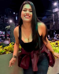 641320850: Chica busca chico en Sevilla