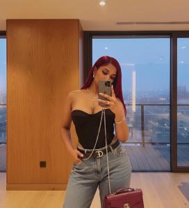 647721233: Chica busca chico en Toledo