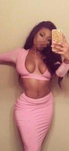 643206139: Chica busca chico en Sevilla