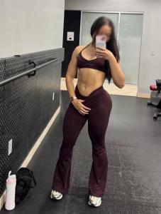 631434345: Chica busca chico en Madrid