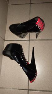 624940965: Transexual en Lérida