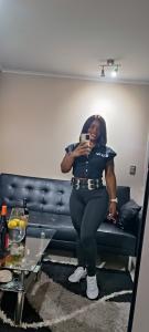 613694952: Chica busca chico en Málaga