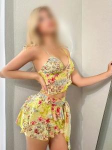 612231494: Chica busca chico en Orense