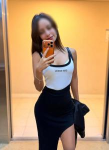 613607753: Chica busca chico en La Coruña