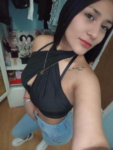 614798474: Chica busca chico en Alicante