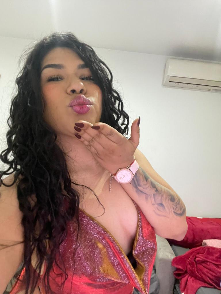 Chica busca chico en Barcelona: 