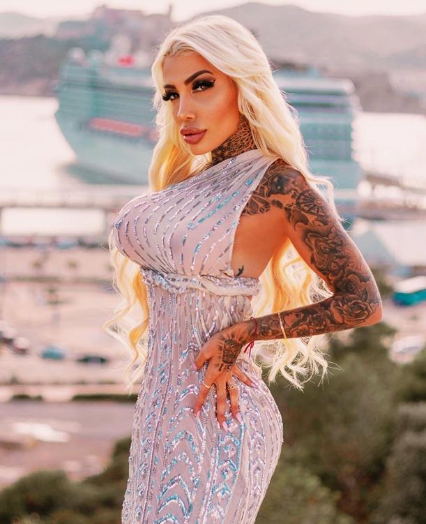 Chica busca chico en Mallorca: 