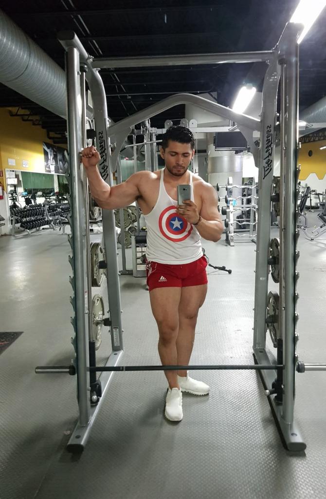 672591047: Chico busca chica en Madrid