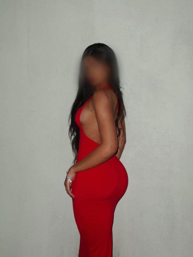 Chica busca chico en Orense: 