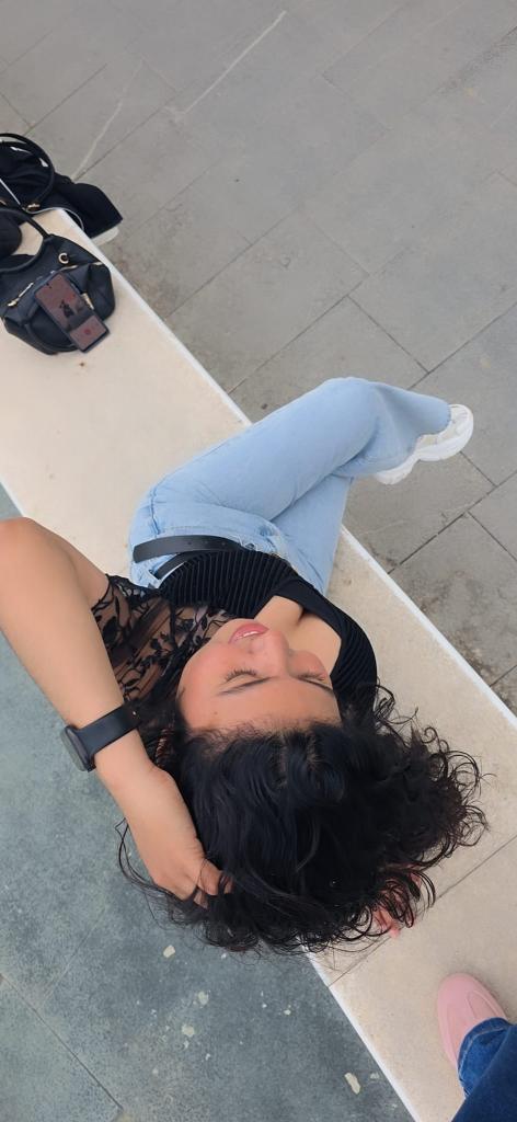 604236322: Chica busca chico en Valencia