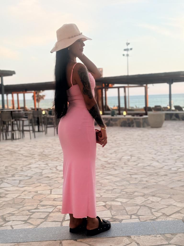 Chica busca chico en Cádiz: 