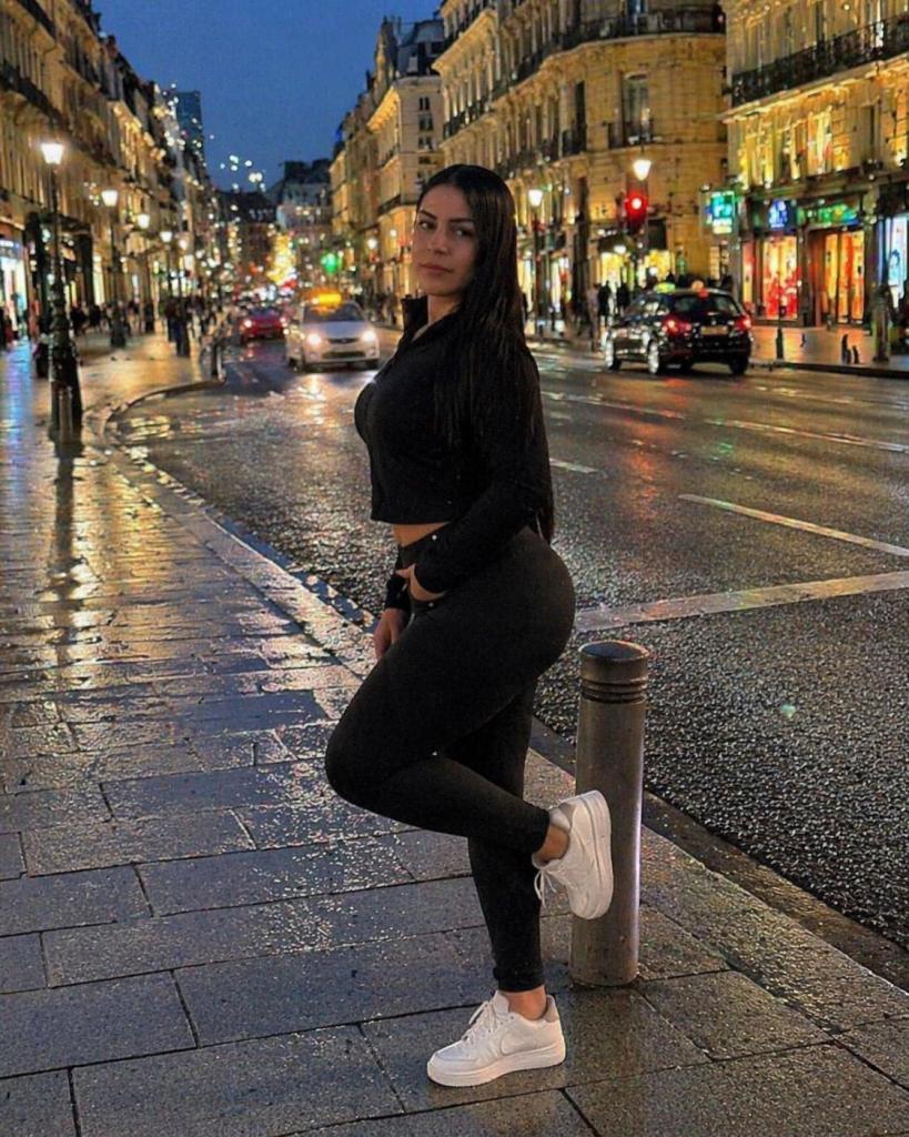 Chica busca chico en Navarra: 