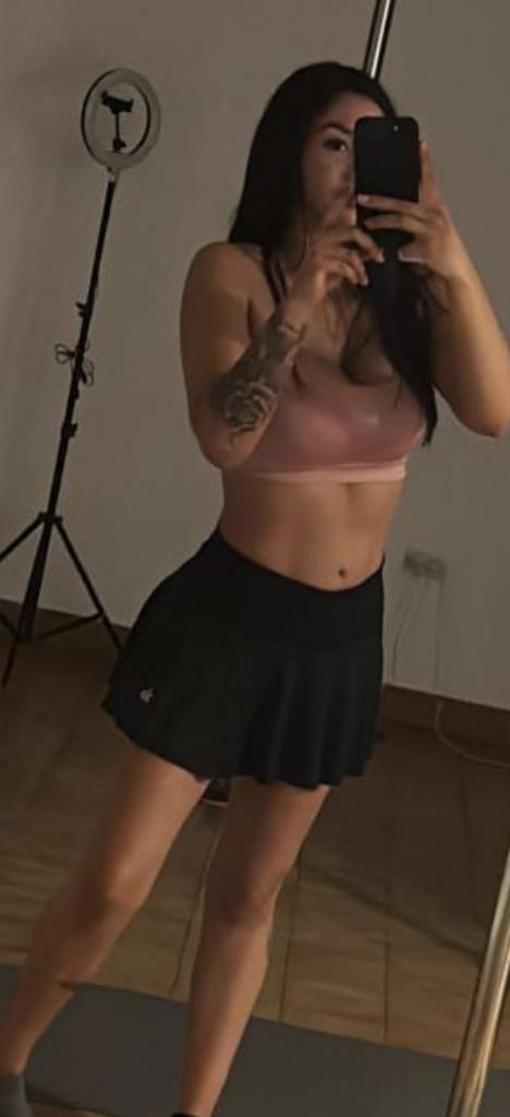 614421305: Chica busca chico en Valencia