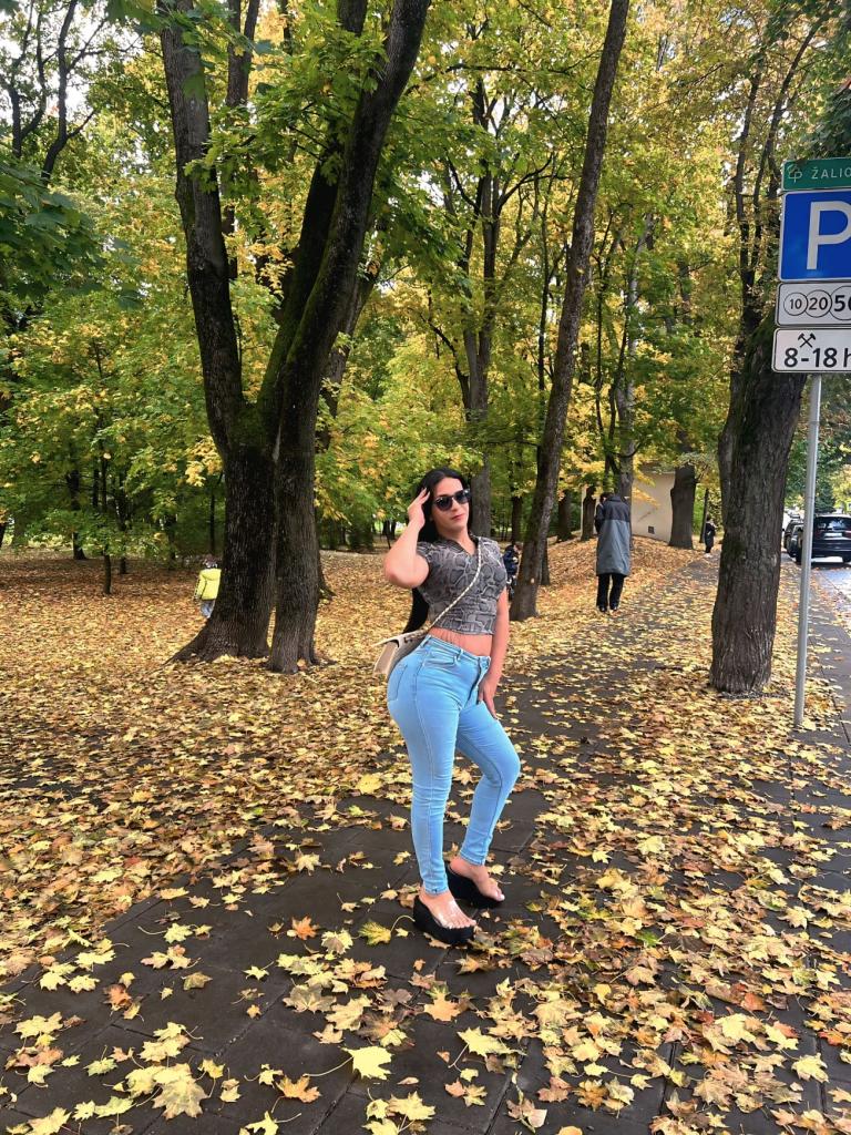 613458728: Transexual en Sevilla