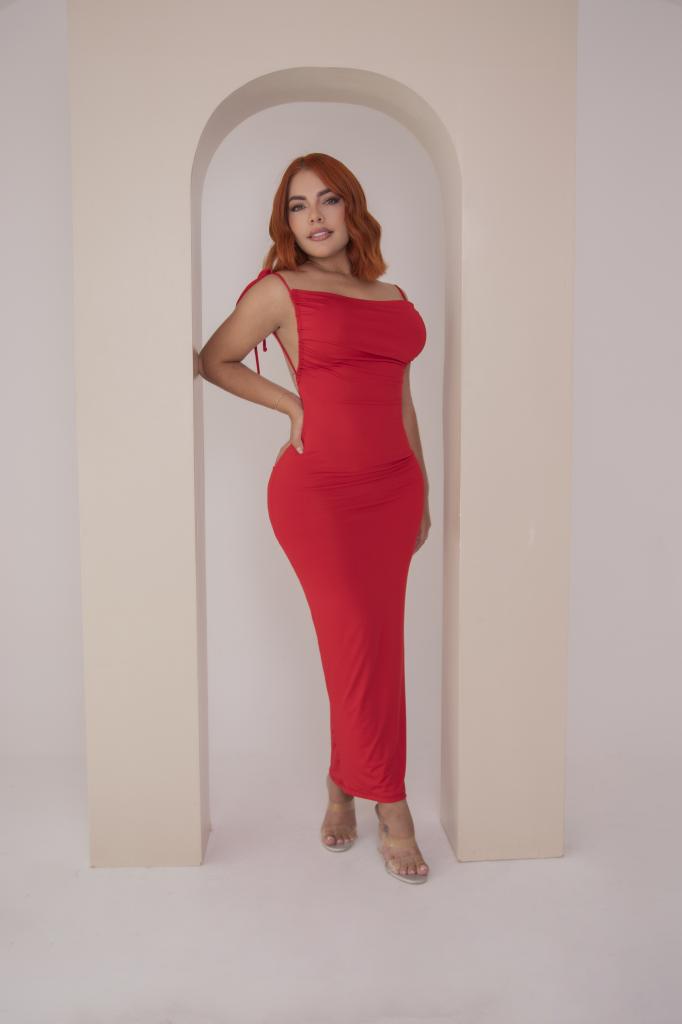 663457580: Chica busca chico en Alicante