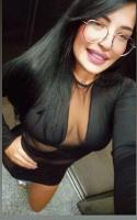 688394537: Chica busca chico en Madrid