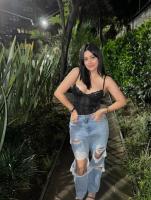 641320850: Chica busca chico en Sevilla