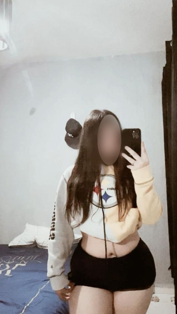 Chica busca chico en Tenerife: 