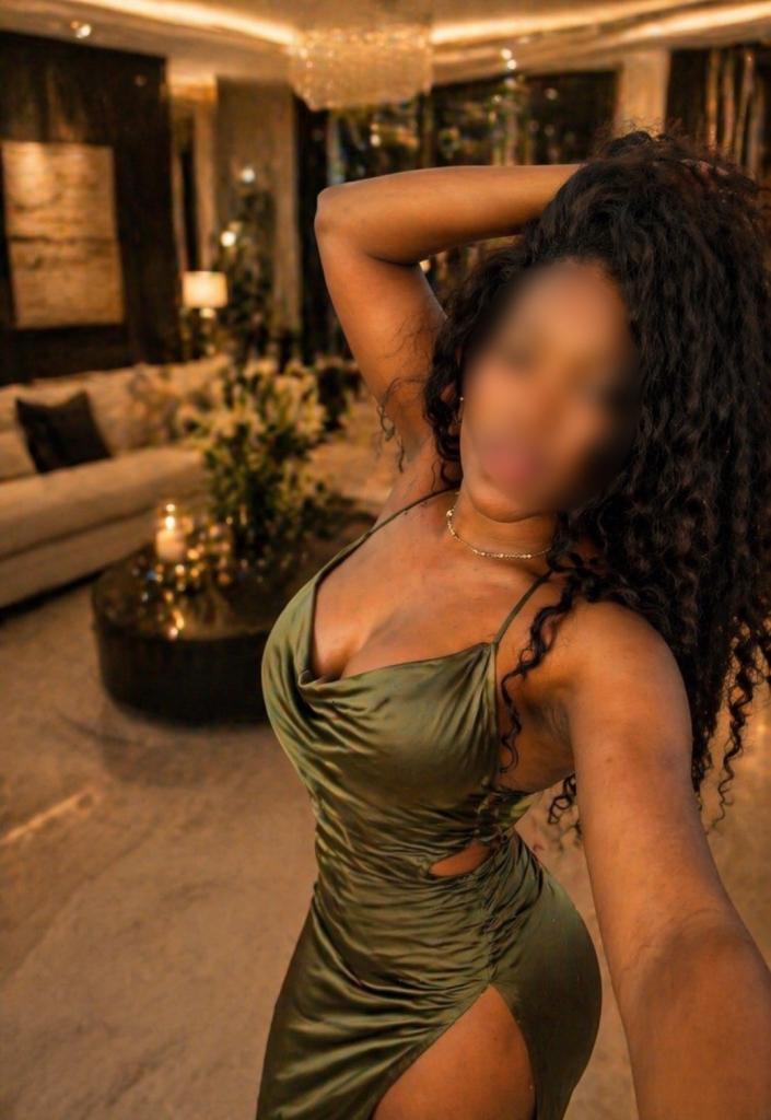 Chica busca chico en La Rioja: 