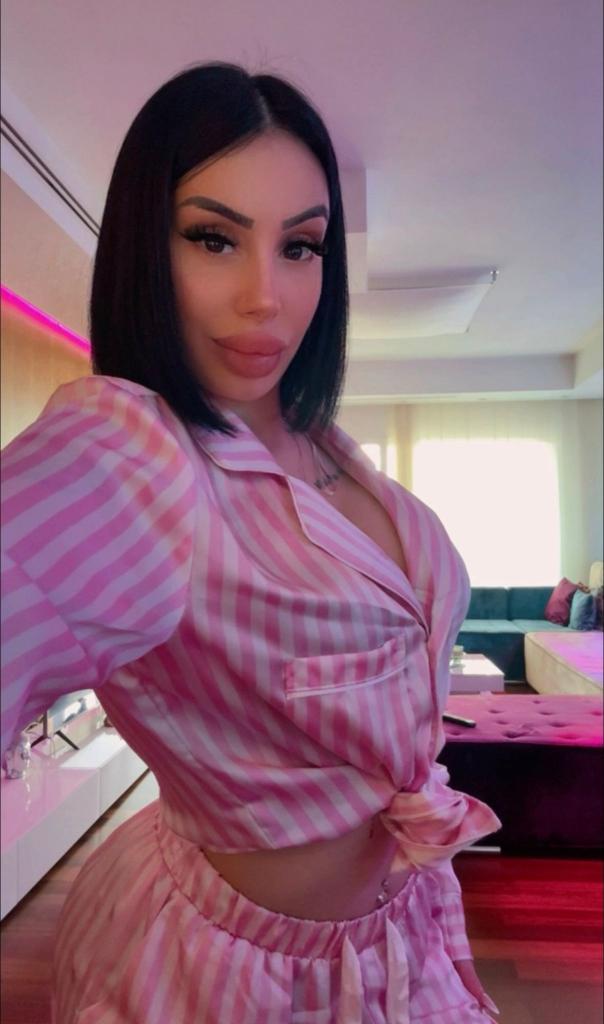 627109656: Chica busca chico en Cádiz