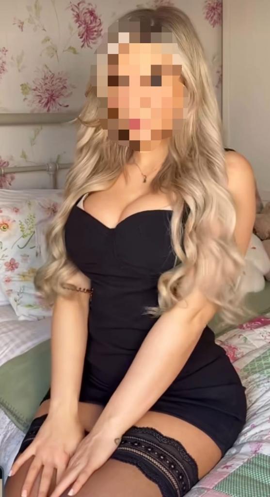 602738012: Chica busca chico en La Coruña