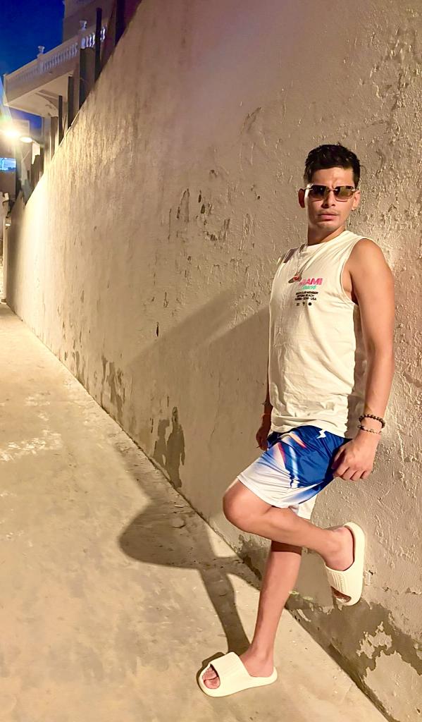653248248: Chico busca chica en Madrid
