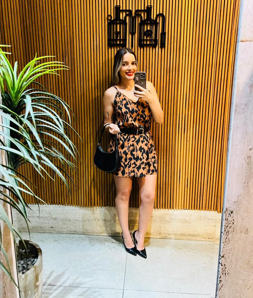 667989316: Chica busca chico en Madrid