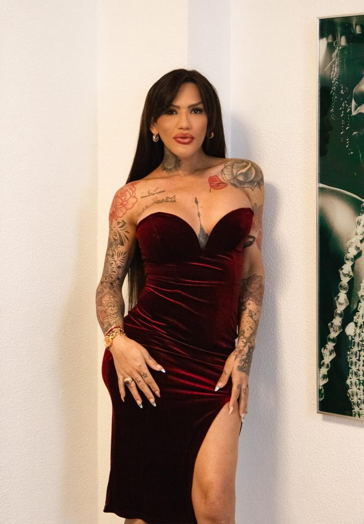 697144587: Transexual en Málaga