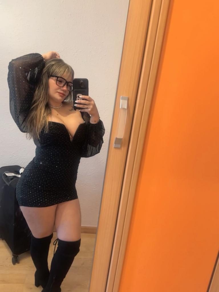 645088446: Chica busca chico en Pontevedra