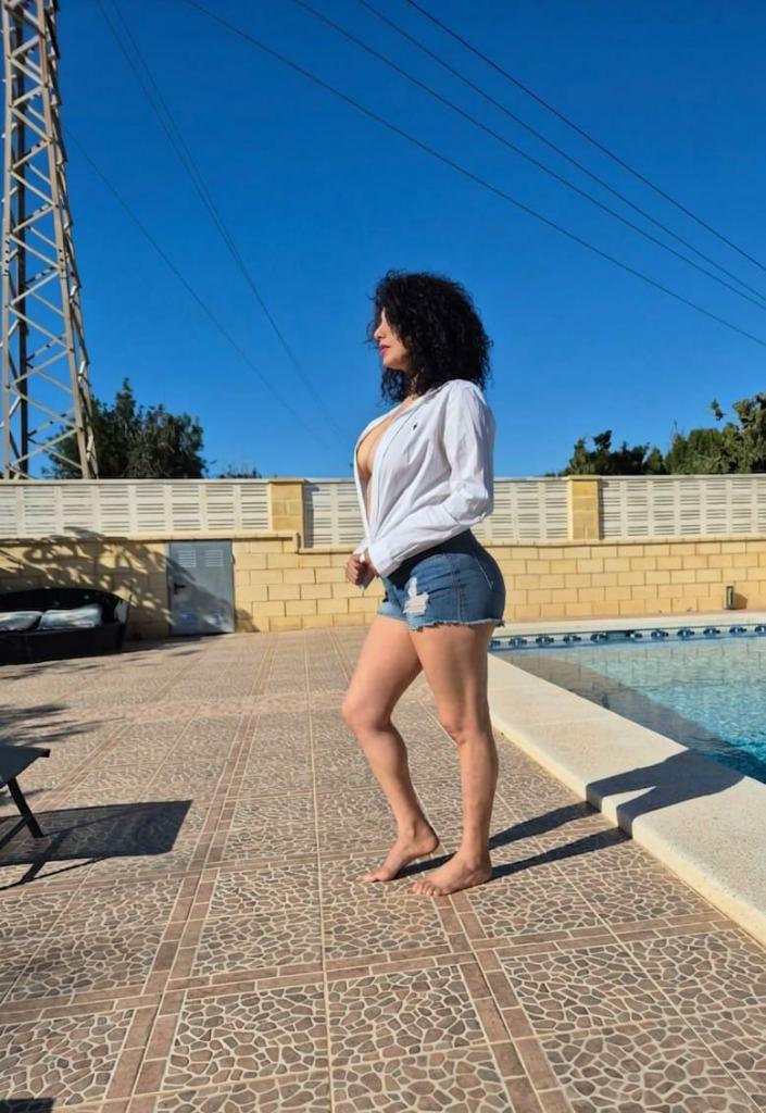 Chica busca chico en Murcia: 