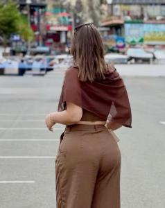 658246865: Chica busca chico en Madrid