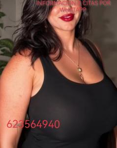 745019262: Chica busca chico en Barcelona