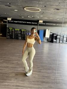 685523607: Chica busca chico en Valencia