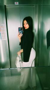 613758950: Chica busca chico en Alicante