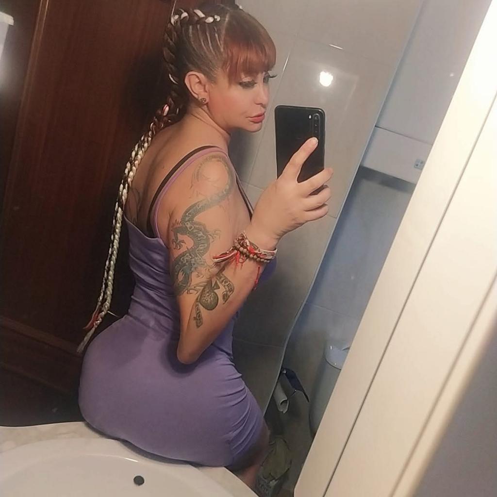 Chica busca chico en Murcia: 