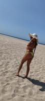663252079: Chica busca chico en Barcelona