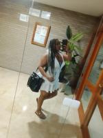 631990193: Chica busca chico en Barcelona