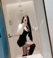 610977986: Chica busca chico en Málaga