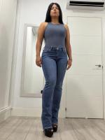604186488: Transexual en León