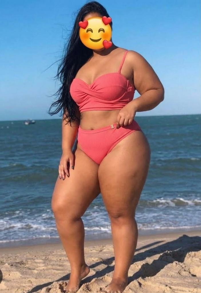 672596290: Chica busca chico en Granada