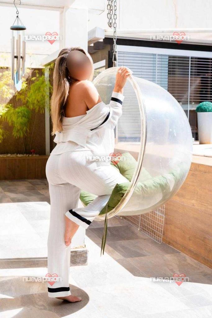 624049347: Chica busca chico en Tenerife