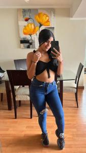 Chica busca chico en Sevilla: 