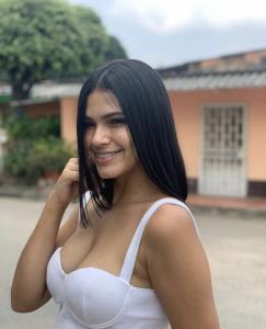 Chica busca chico en Tenerife: 