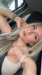 Chica busca chico en Granada: 