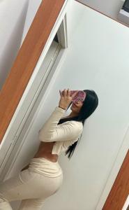 643596417: Chica busca chico en Cantabria