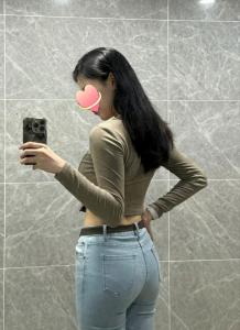 636641374: Chica busca chico en Madrid