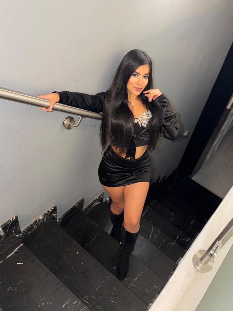 Chica busca chico en Alicante: 