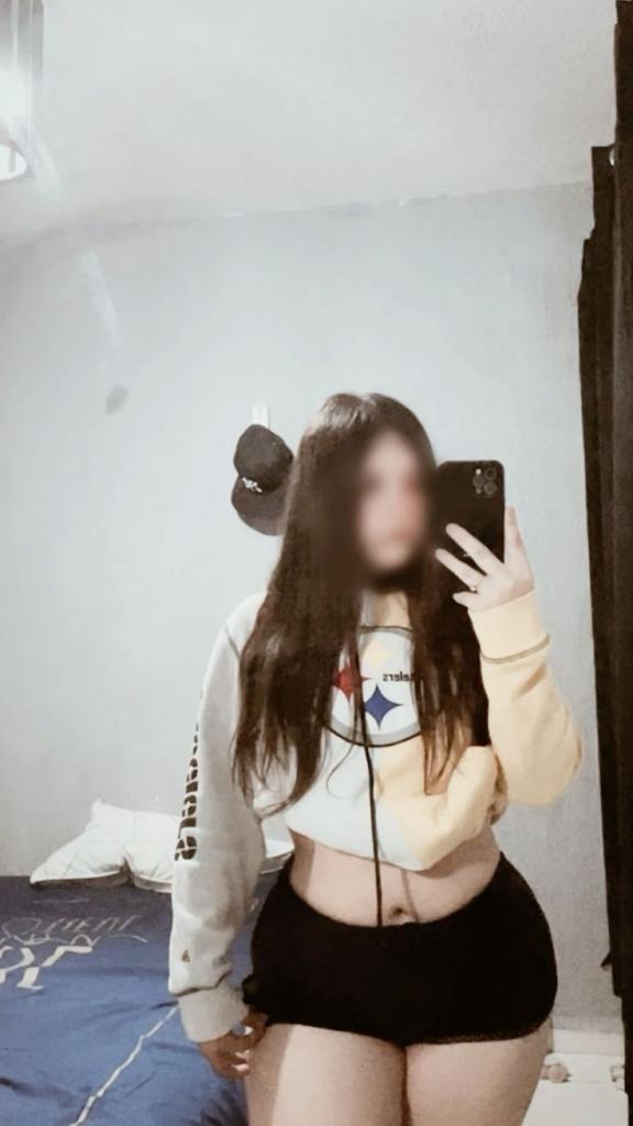 Chica busca chico en Tenerife: 