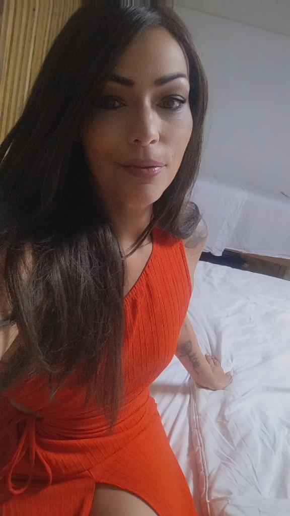 Chica busca chico en Alicante: 