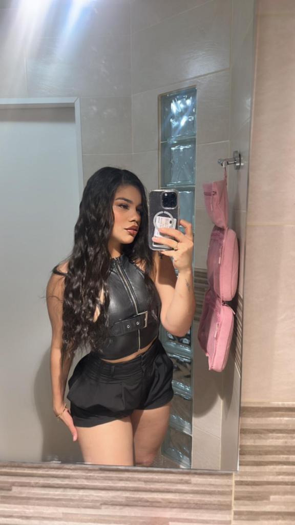 641648605: Chica busca chico en Orense